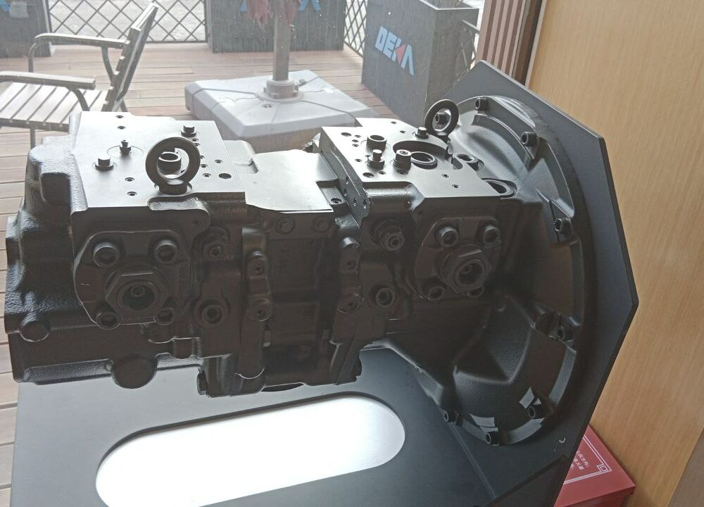 Главный гидравлический насос Komatsu PC200-7 708-2L-00300 Главный гидравлический насос Komatsu PC200-7 708-2L-00300